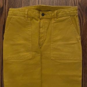 Universal Thread, Super cute wide leg pants in Mustard yellow, high waist, crop